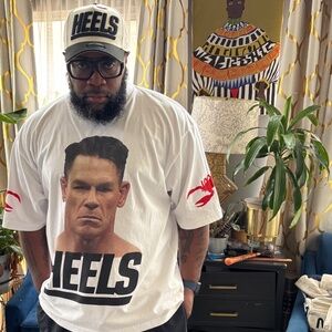 Meet your Posher, Marchiz